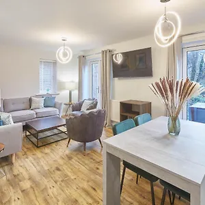 Host & - High Tide Holiday home Whitby